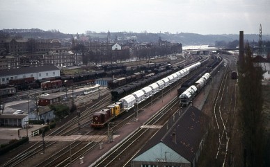 Visé - SNCB K04638-07.jpg